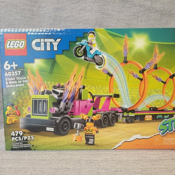 LEGO City Stuntz Stunt Truck & Ring of Fire Challenge 60357 - Picture 1 of 8